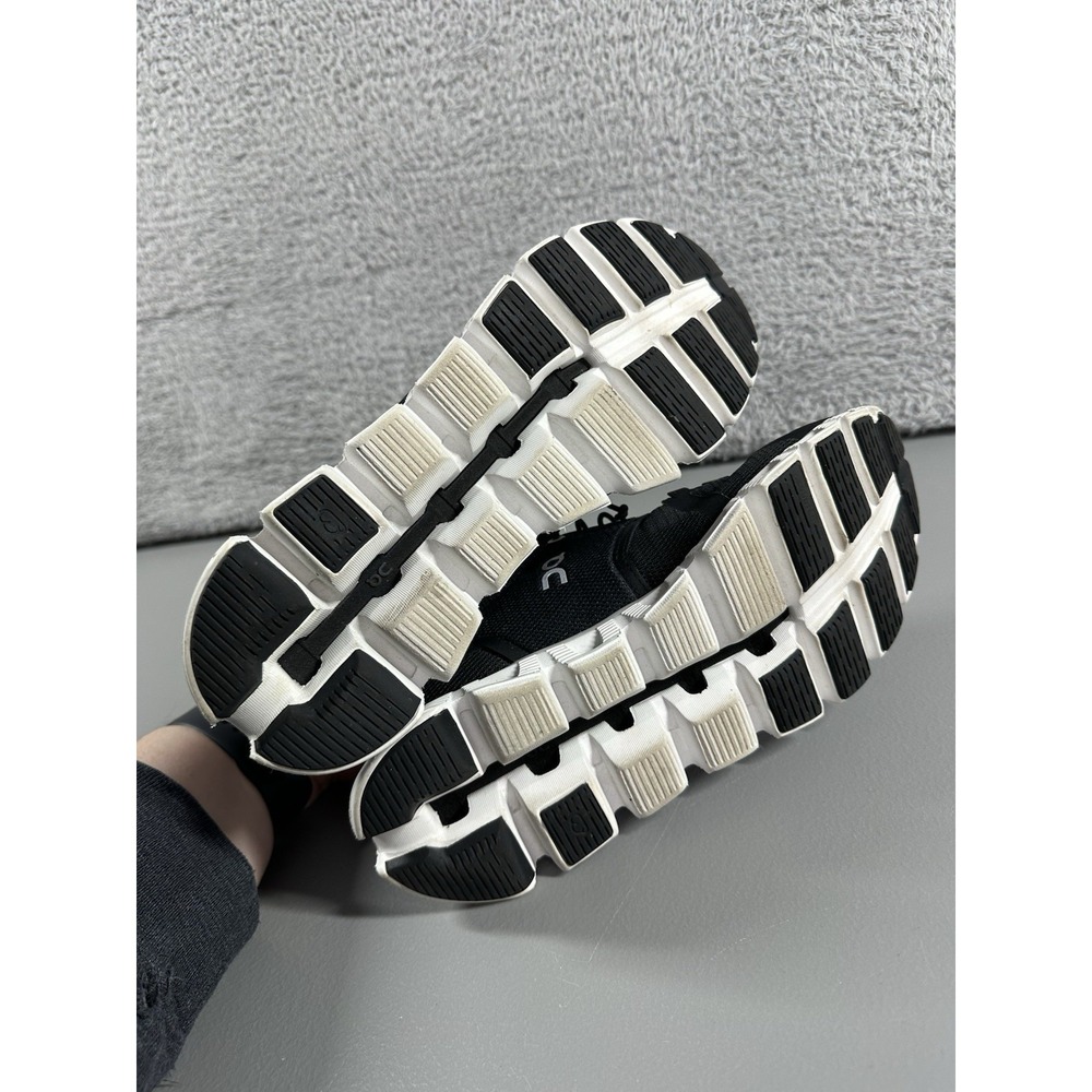On Cloud 5 Shoes Womens 8.5 Black White Running‎ Athletic Tennis Sneaker - Picture 5 of 7
